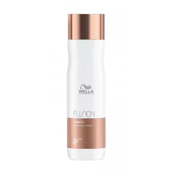 Wella Professionals Fusion Intense Repair sampon sérült hajra, 250 ml